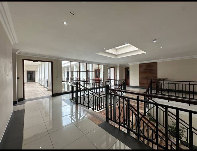 1,627M² OFFICE TO LET IN SANDTON CENTRAL